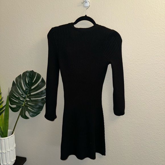 Princess Poly Dress - Picture 3 of 3